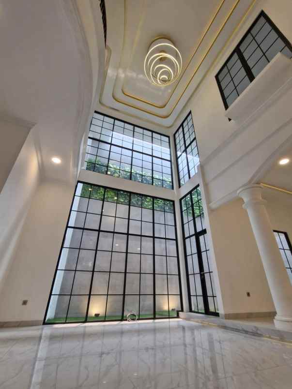 dijual rumah jalan tomang jakarta barat