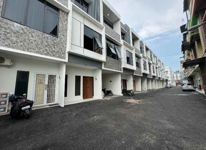 dijual rumah jalan tuasan pasar 3