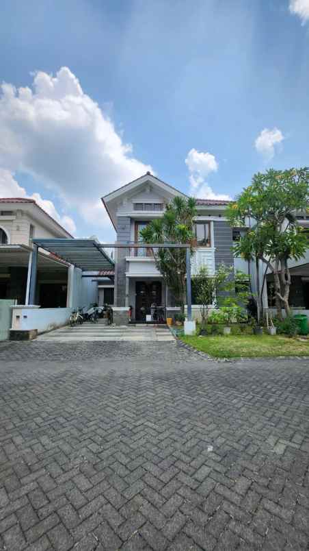 dijual rumah jalan wisata bukit mas