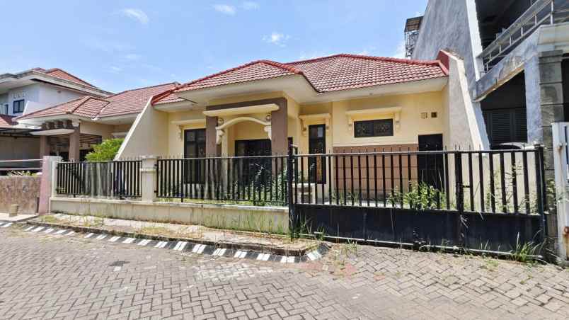 dijual rumah jambangan