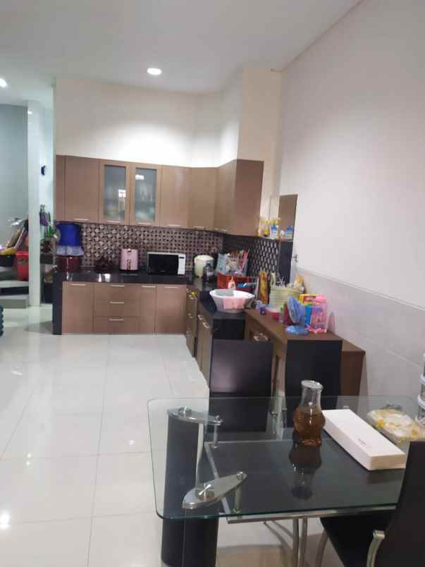 dijual rumah janur hijau