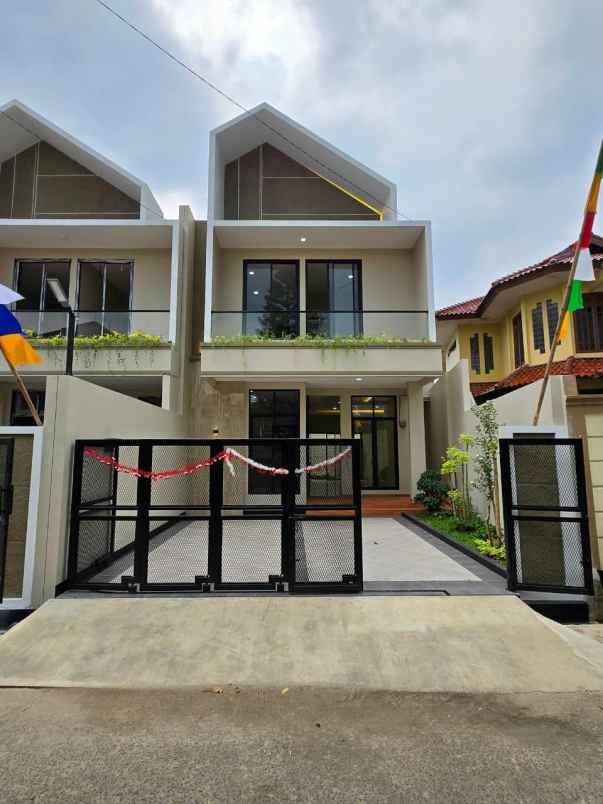 dijual rumah jatibening