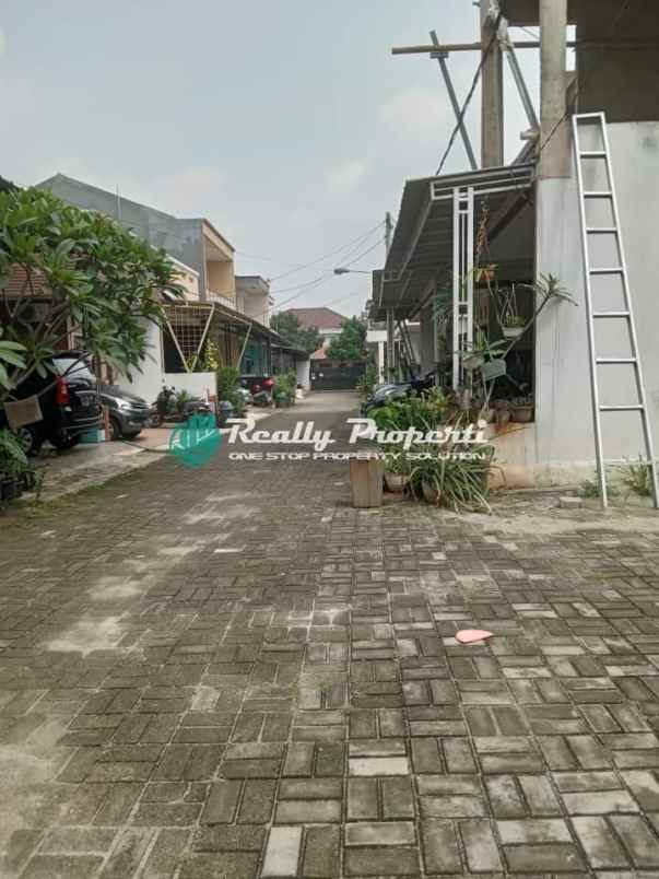 dijual rumah jatibening baru