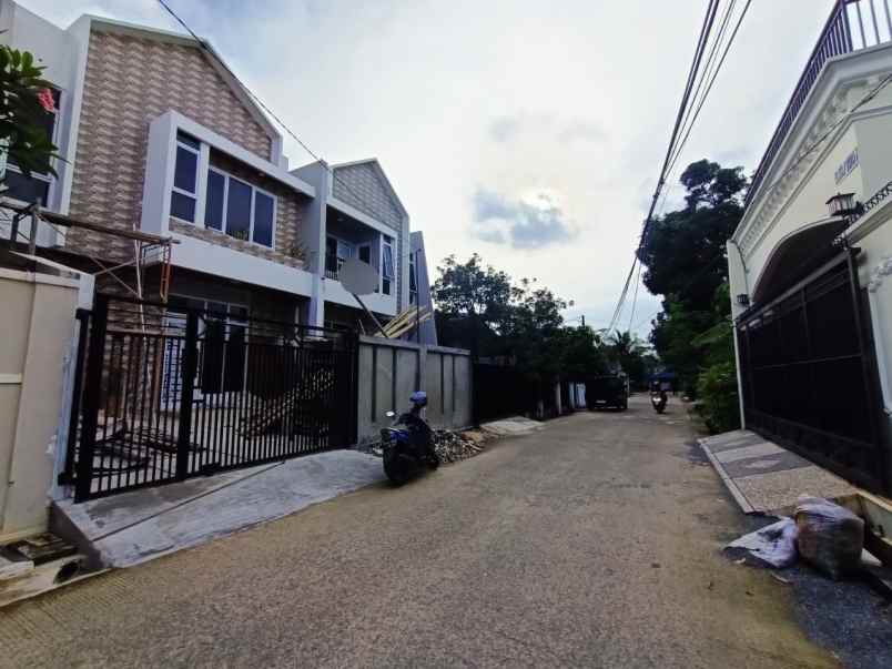 dijual rumah jatiwaringin pondok gede