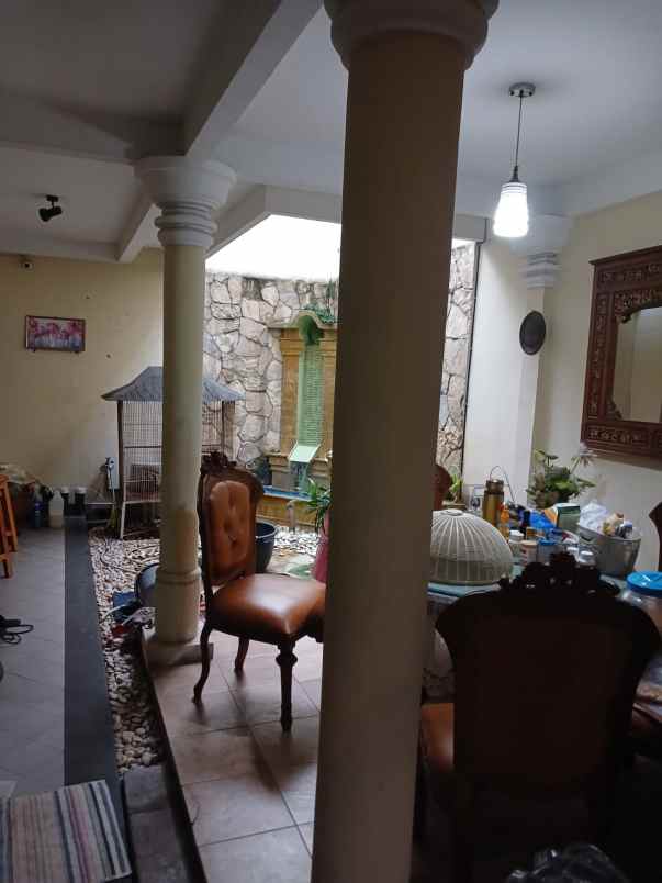 dijual rumah jatiwaringin pondok gede