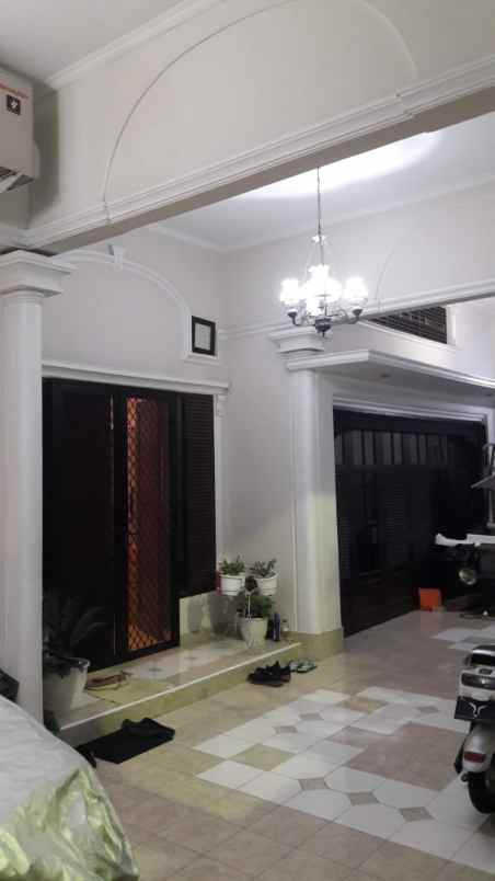 dijual rumah jatiwaringin pondok gede