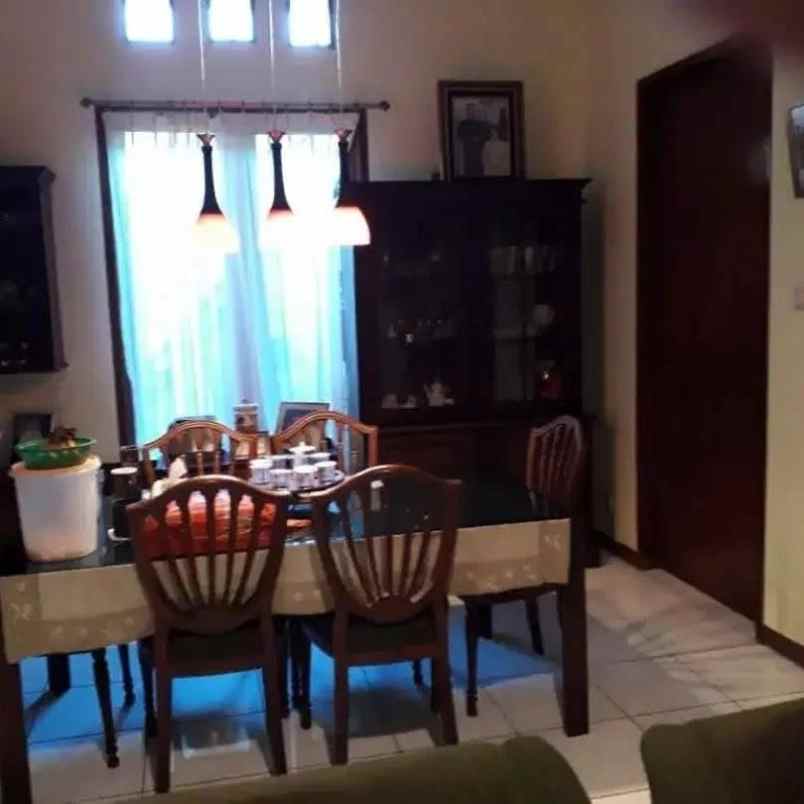 dijual rumah jl bukit cinere raya