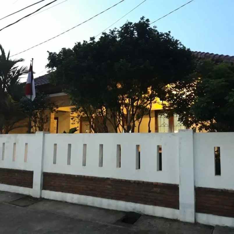 dijual rumah jl bukit cinere raya