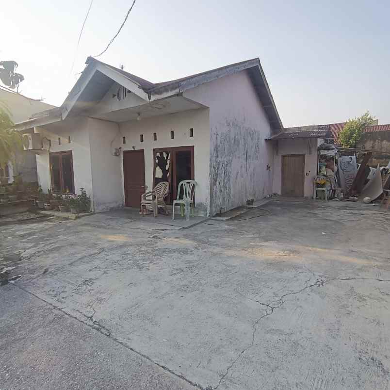 dijual rumah jl cipta karya