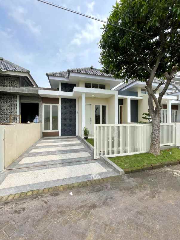 dijual rumah jl domungal kebonwaris