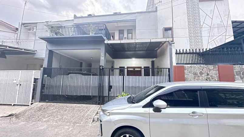 dijual rumah jl gading raya pondok