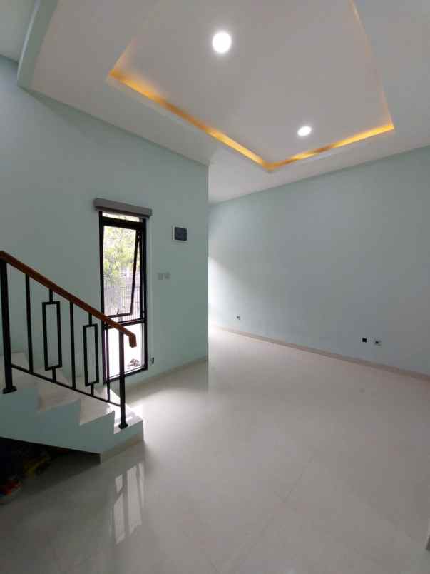 dijual rumah jl h dogon pondok kelapa