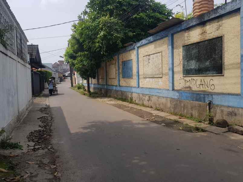 dijual rumah jl h salim tugu kec