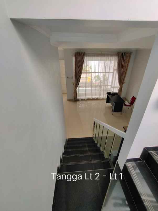 dijual rumah jl jagakarsa raya jakarta