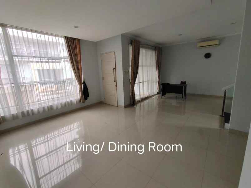 dijual rumah jl jagakarsa raya jakarta