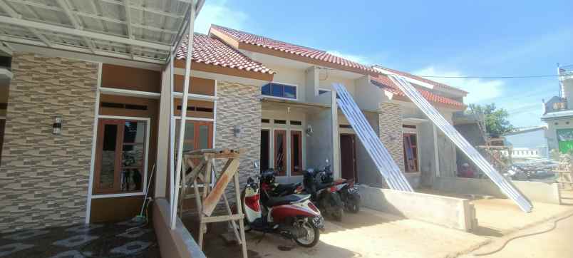 dijual rumah jl jinjing kel pasir putih