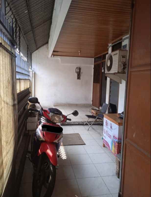 dijual rumah jl karang anyar