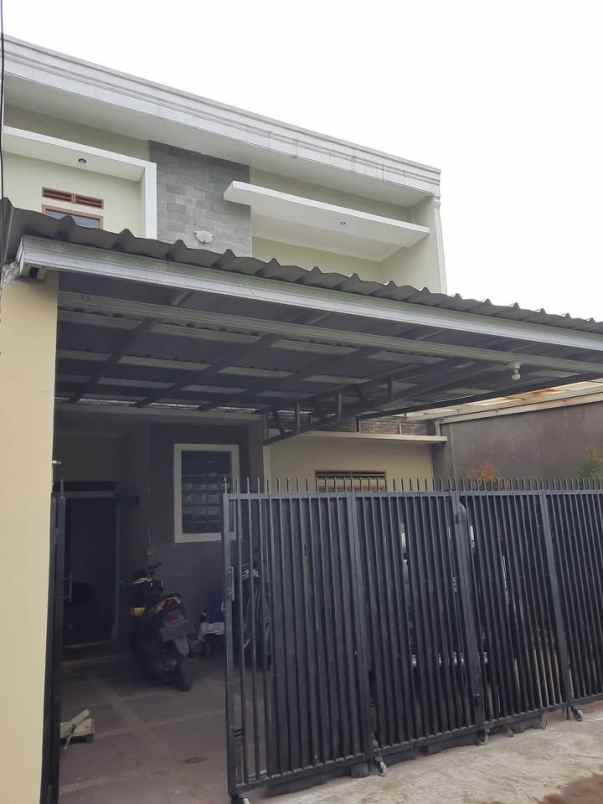 dijual rumah jl kb manggu padasuka cimahi