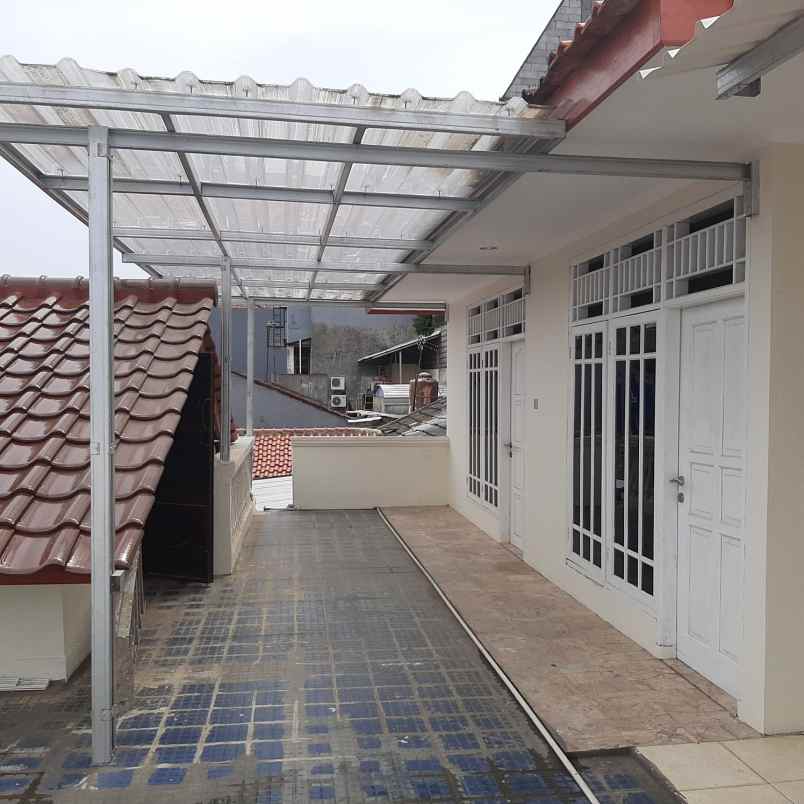 dijual rumah jl kelapa kopyor pondok