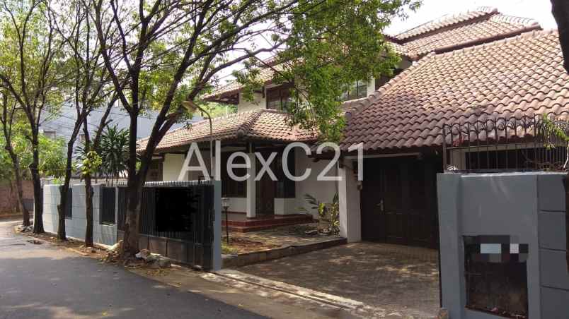 dijual rumah jl kemang jak sel