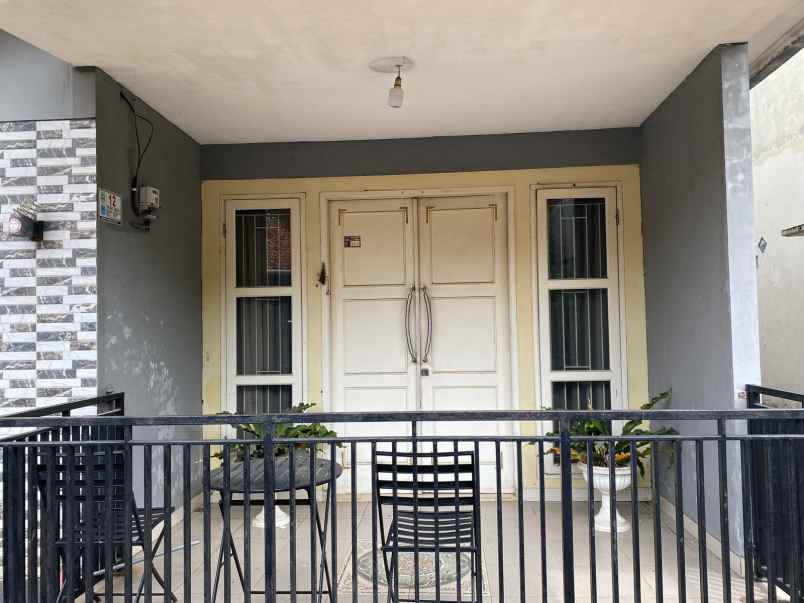 dijual rumah jl kemiri pondok cabe