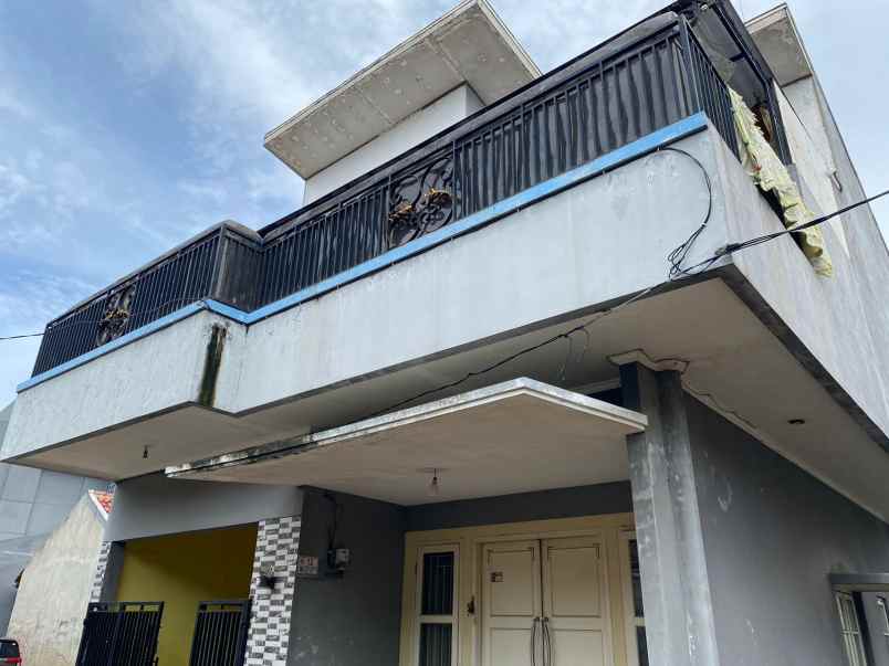 dijual rumah jl kemiri pondok cabe