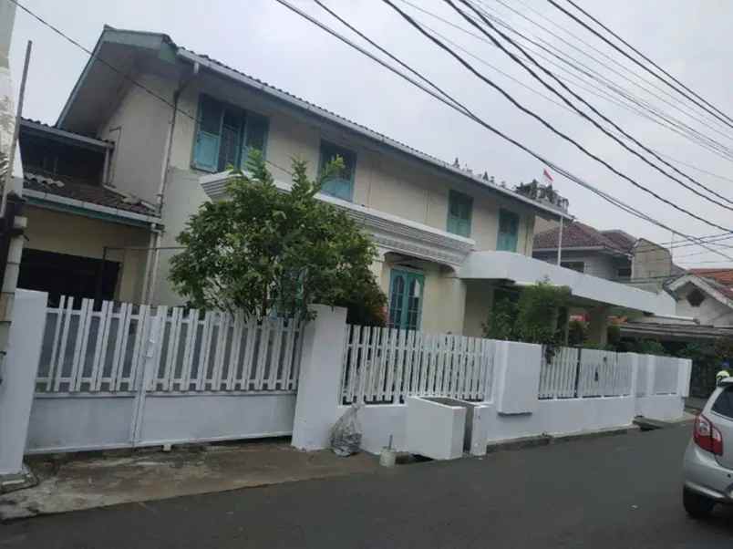 dijual rumah jl lodan jati kec pulo