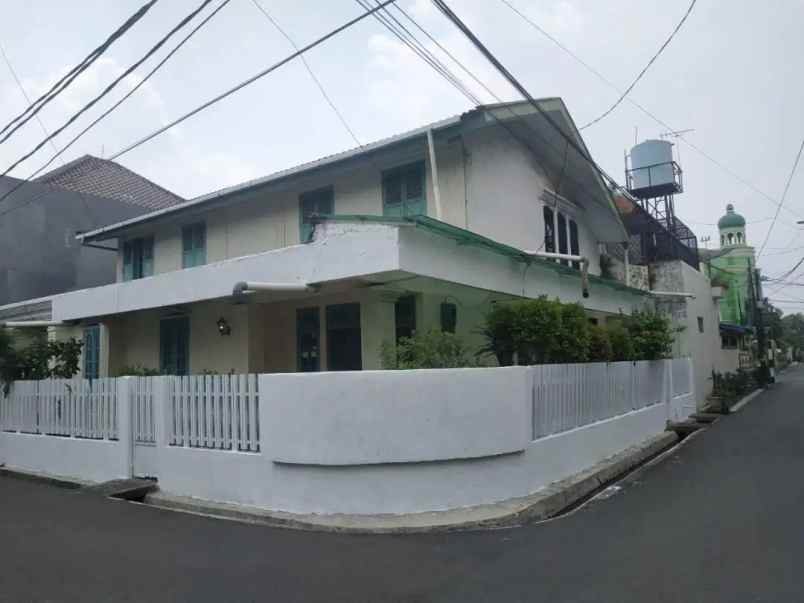 dijual rumah jl lodan jati kec pulo