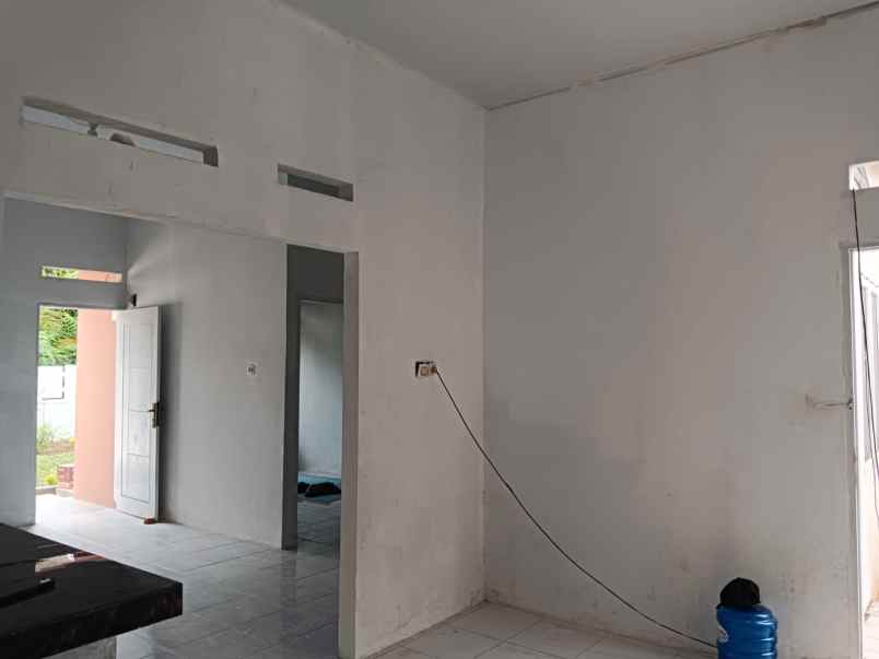 dijual rumah jl matoa raya