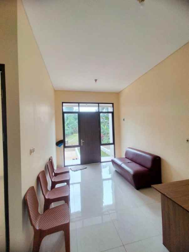 dijual rumah jl nanggela ds nanggerang