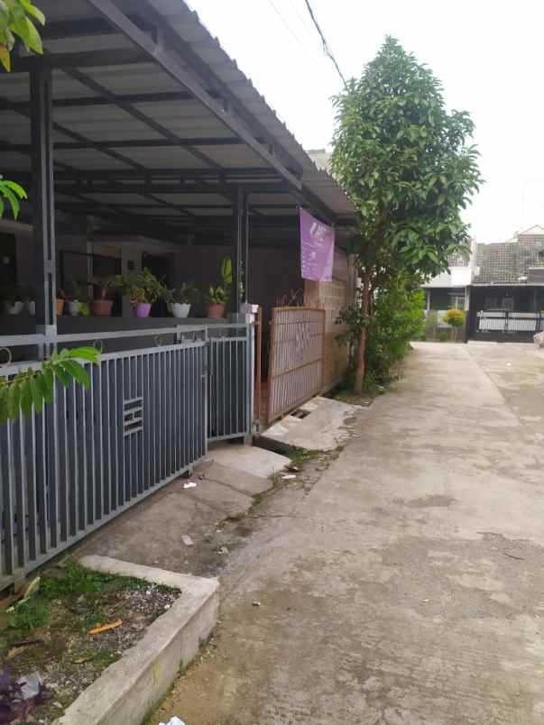 dijual rumah jl pangauban katapang