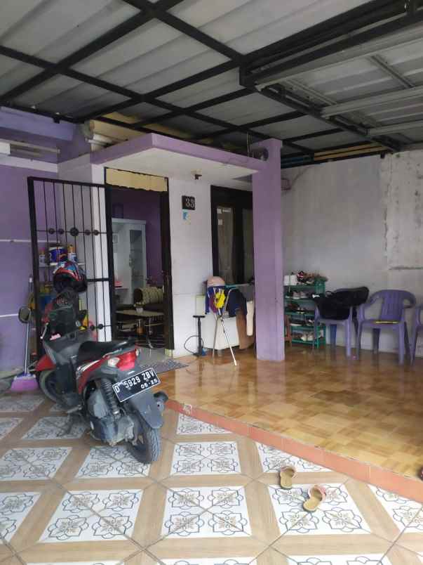 dijual rumah jl pangauban katapang