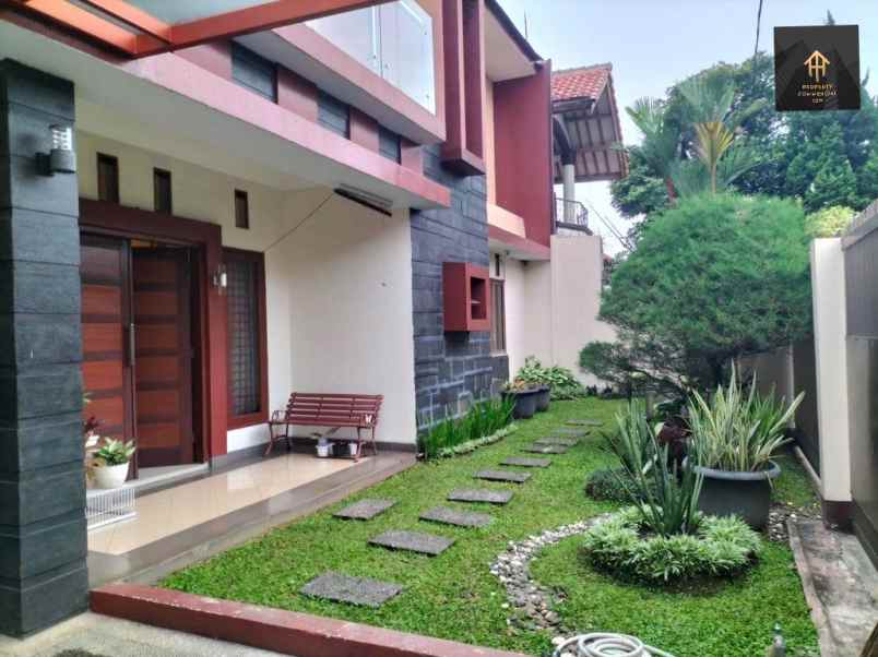 dijual rumah jl pasteur