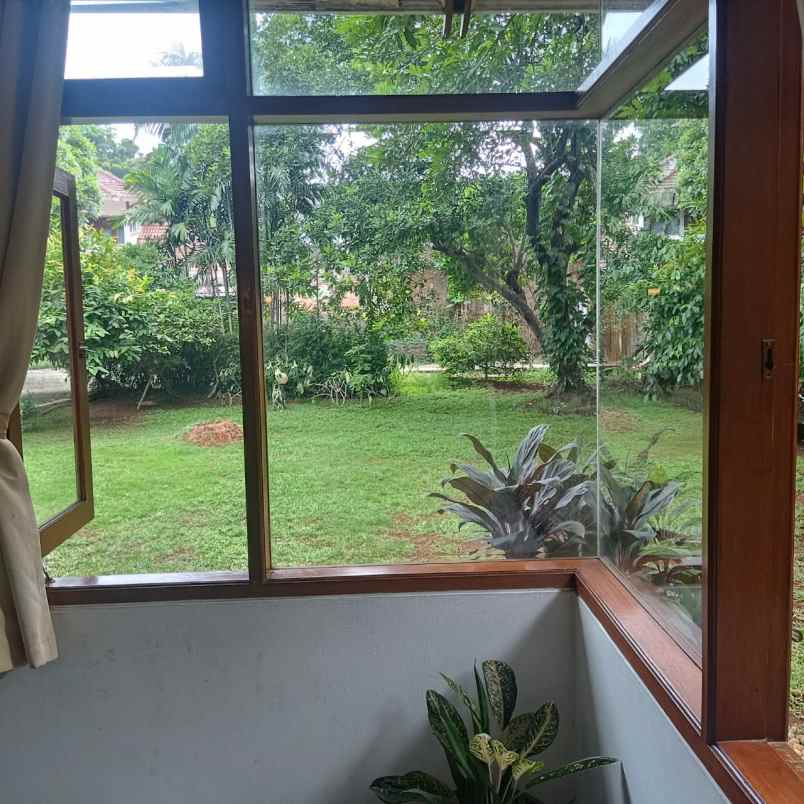 dijual rumah jl pejaten barat