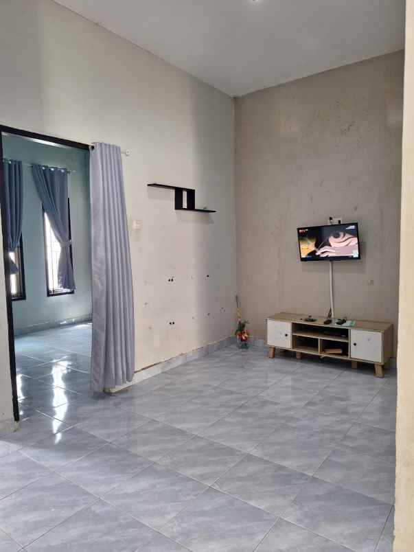 dijual rumah jl puspa sari