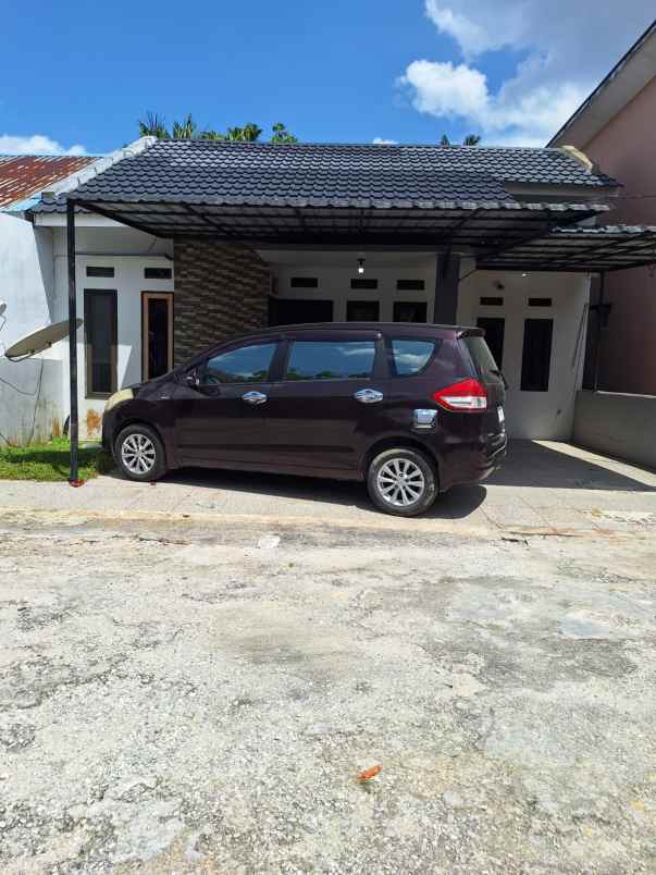 dijual rumah jl puspa sari