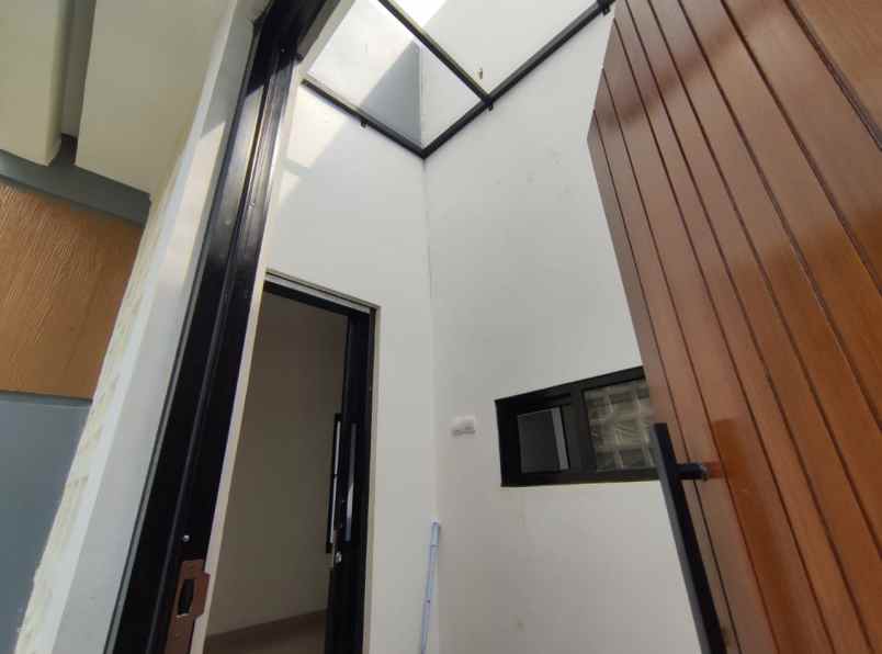 dijual rumah jl raya ciomas bogor