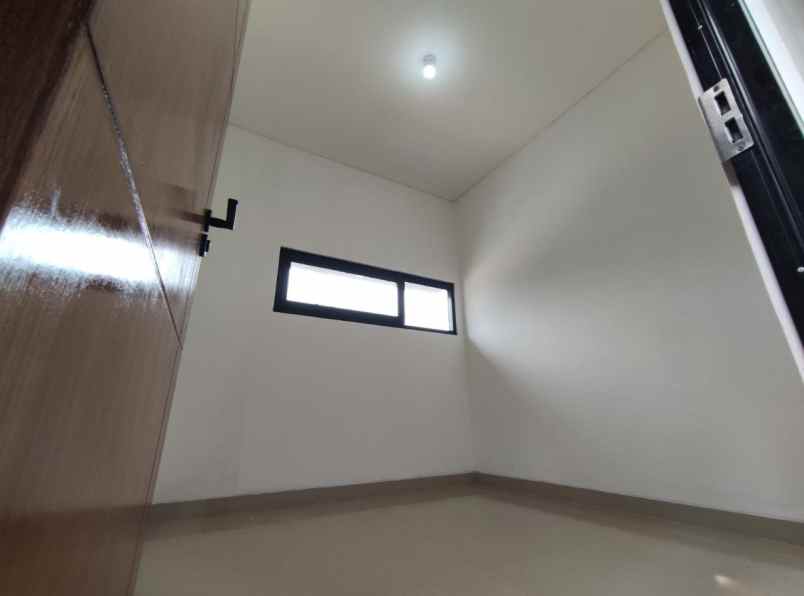 dijual rumah jl raya ciomas bogor