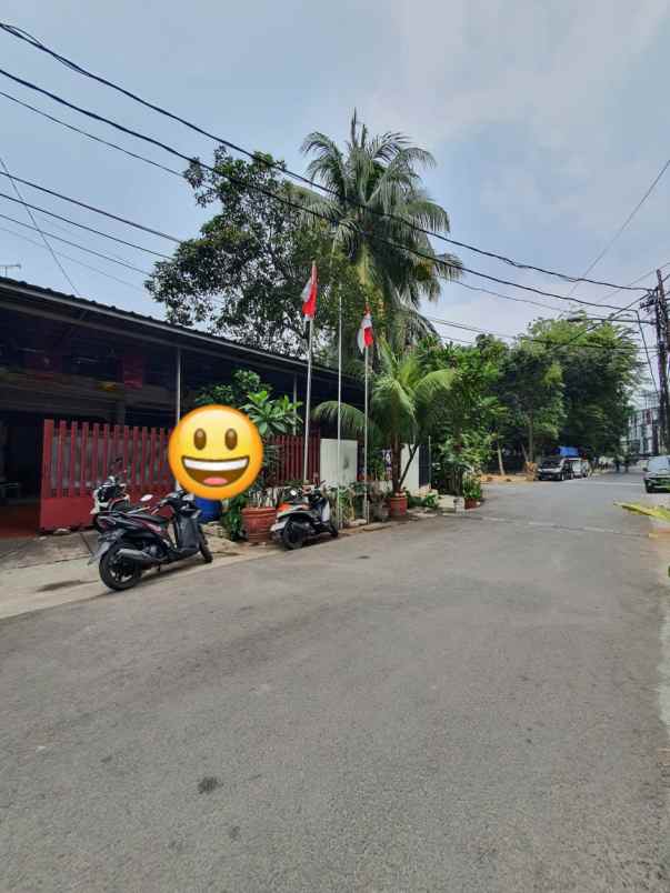 dijual rumah jl sampit