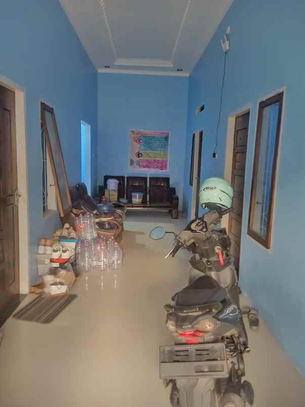 dijual rumah jl soebrantas