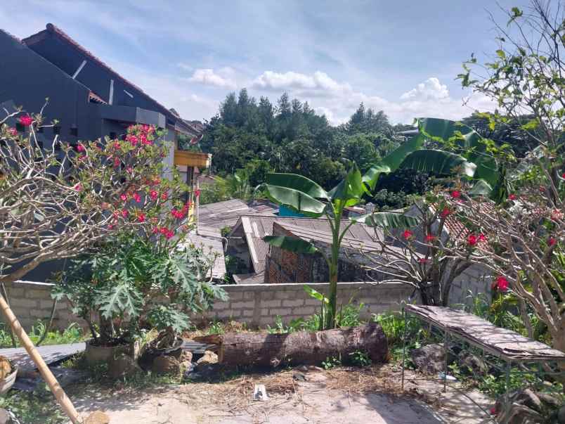 dijual rumah jl sukasari