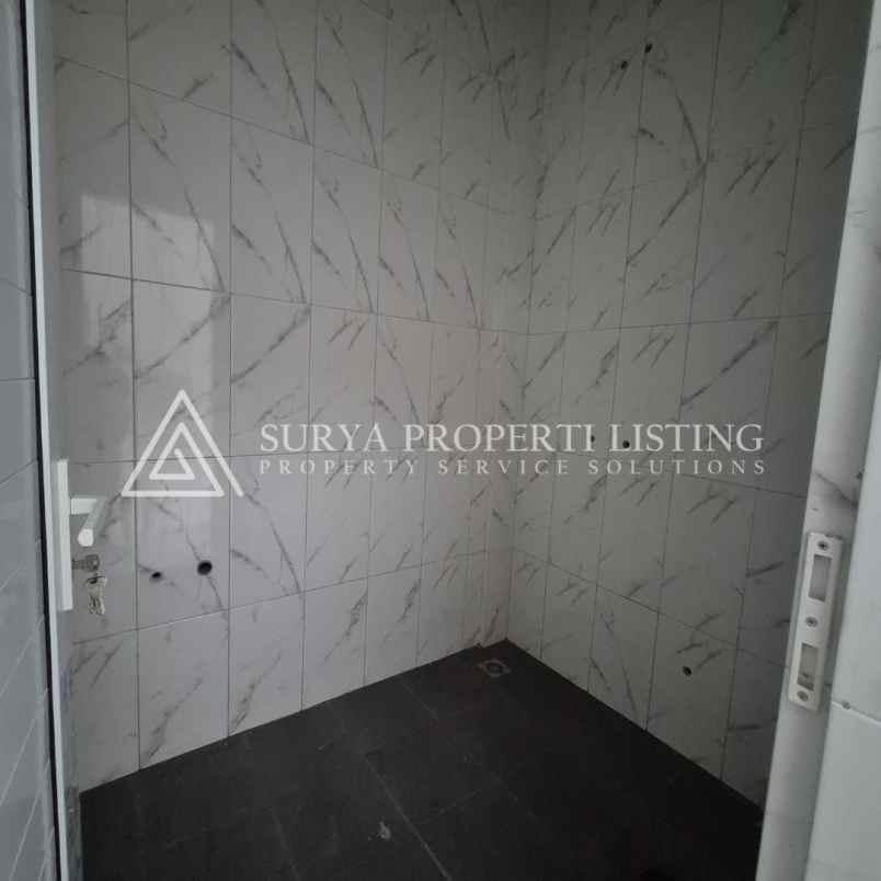 dijual rumah jl tangkul 1 komp prime