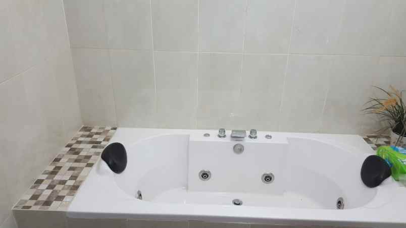 dijual rumah jl wr supratman