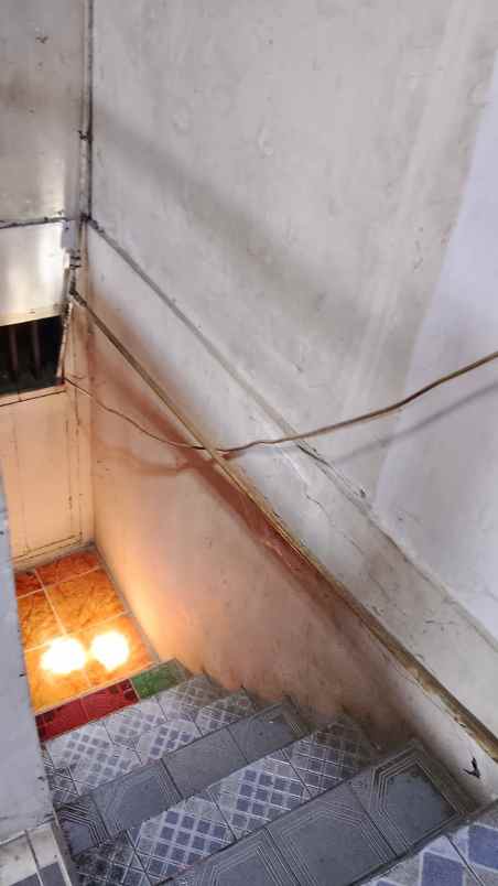 dijual rumah jln bulak macan harapan