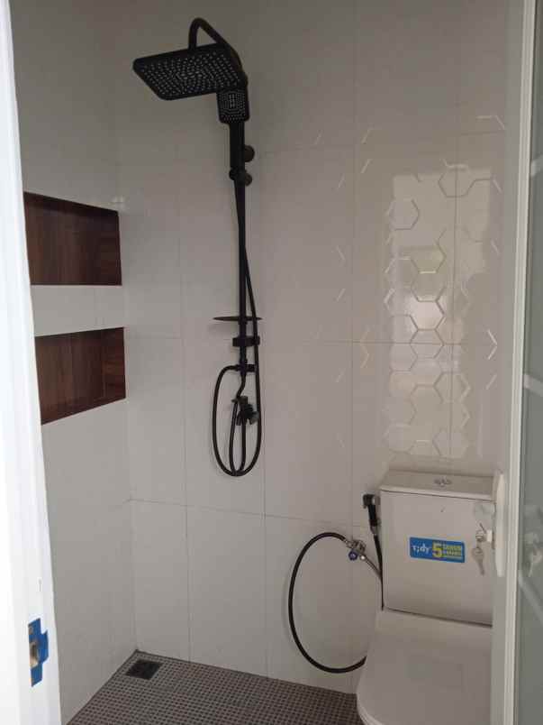 dijual rumah jln ridwan rais