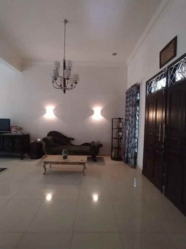 dijual rumah kebagusan 2 jakarta selatan