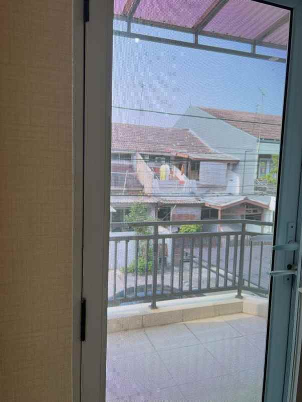 dijual rumah kelapa gading