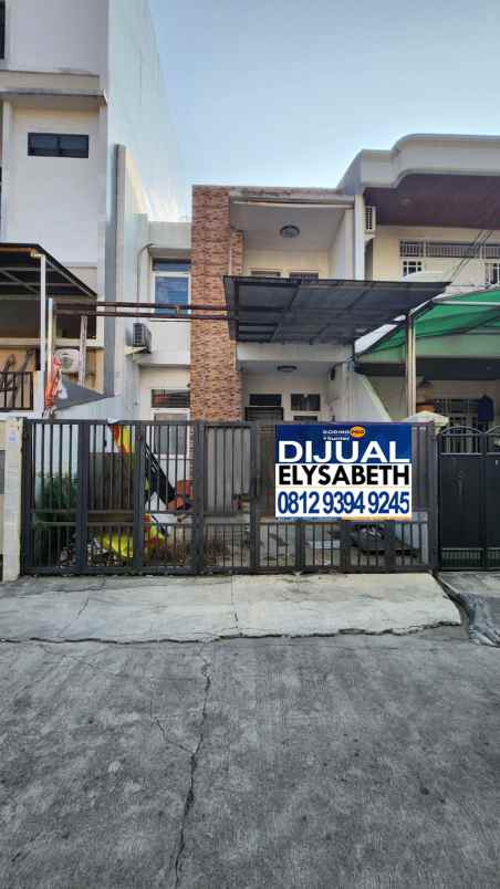 dijual rumah kelapa gading