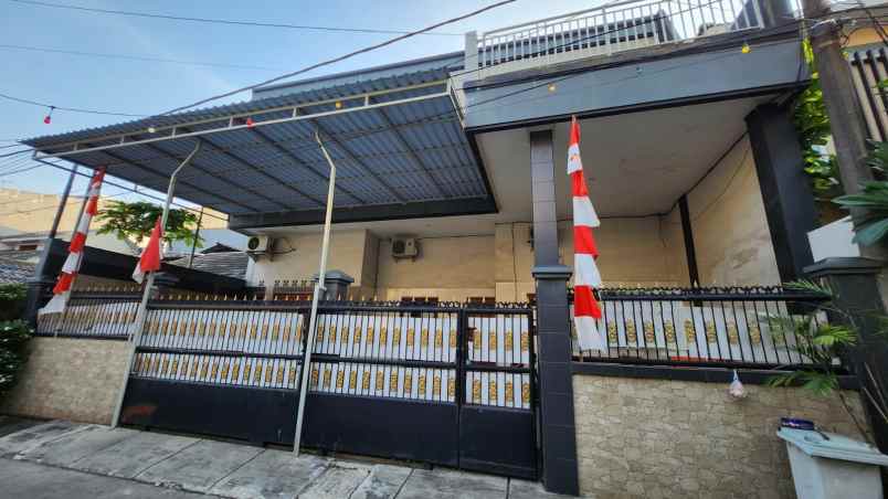 dijual rumah kelapa gading