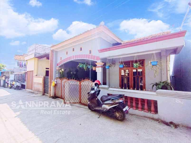 dijual rumah kelurahan bojong pondok terong